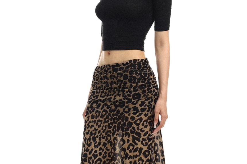 Mid Rise Leopard Print Maxi A-Line Skirt