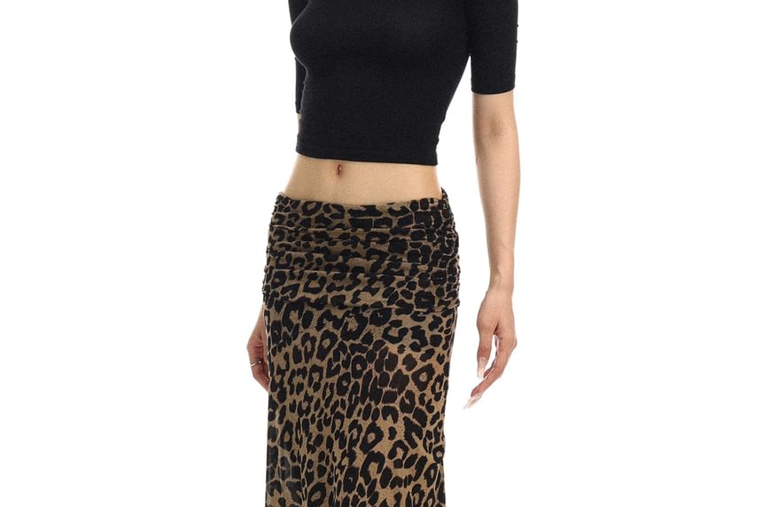 Mid Rise Leopard Print Maxi A-Line Skirt