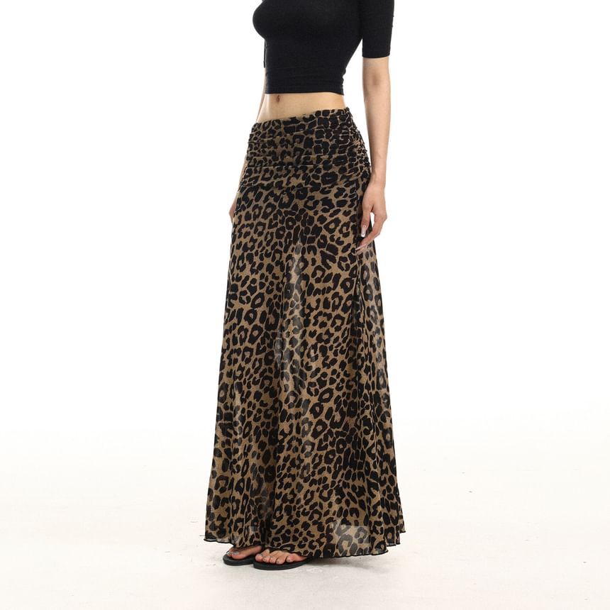 Mid Rise Leopard Print Maxi A-Line Skirt