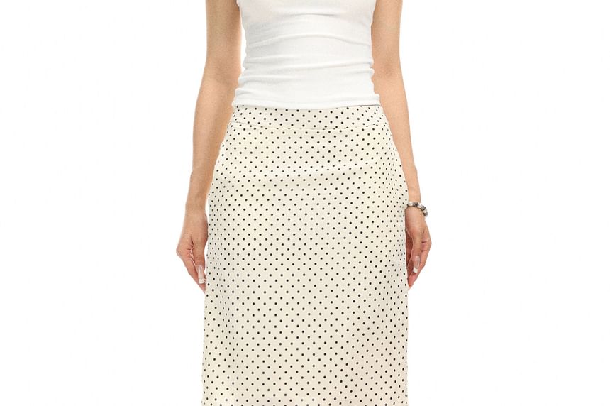 Mid Rise Dotted A-Line Skirt