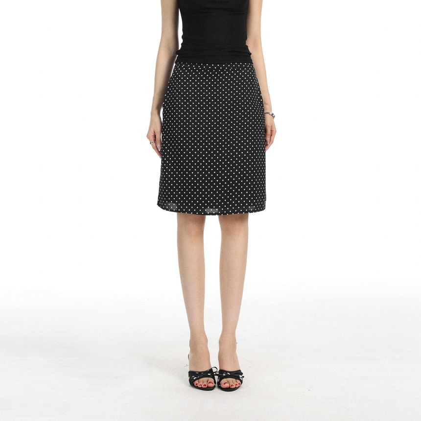 Mid Rise Dotted A-Line Skirt