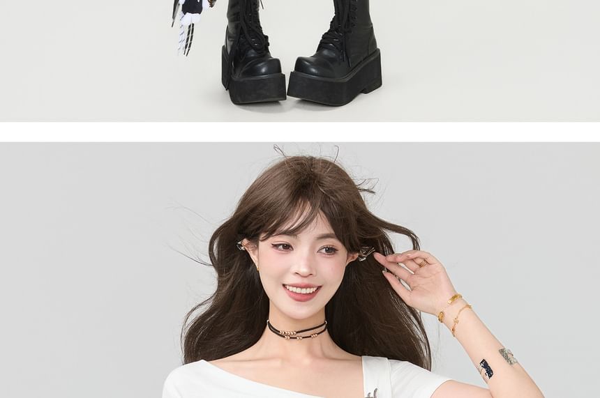 Short Sleeve V-Neck Asymmetrical Solid Top