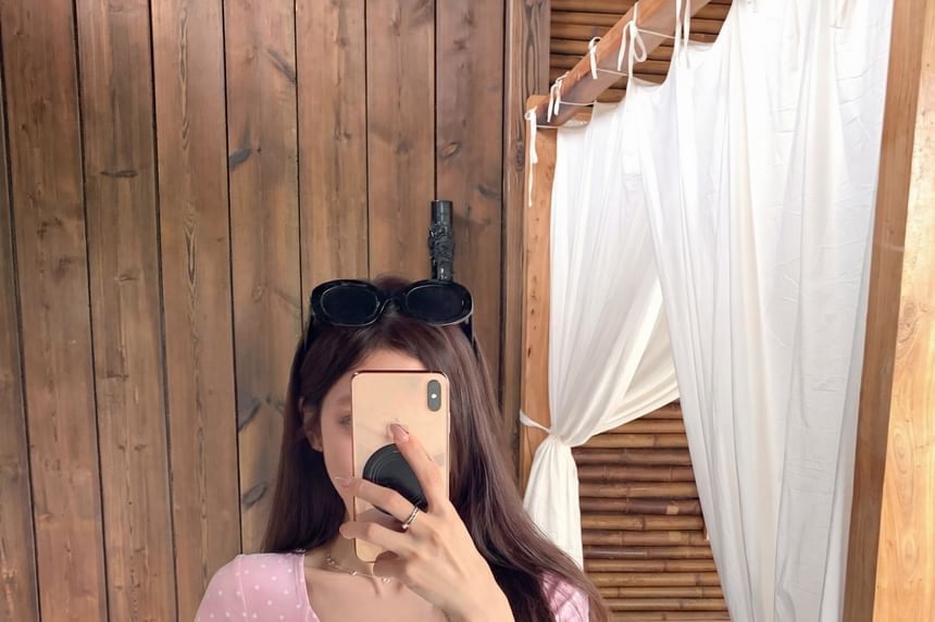 Polka Dot V-Neck Cropped Tee