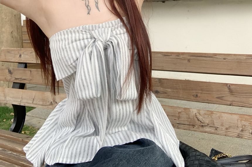 Halter Neck Striped Peplum Crop Top