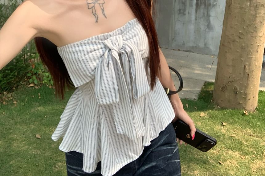 Halter Neck Striped Peplum Crop Top