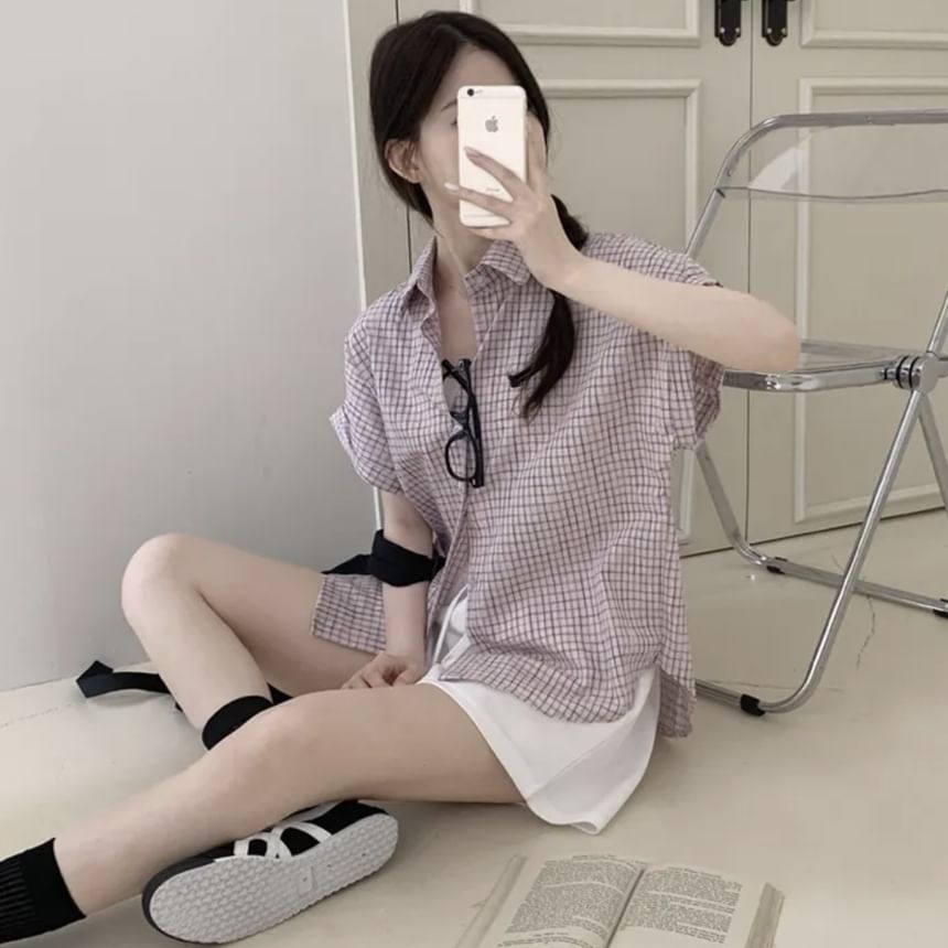 Short Sleeve Collared Plaid Button Up Shirt