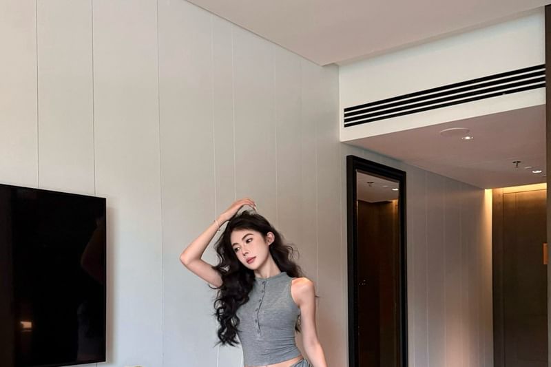 Mock Neck Half-Buttoned Plain Crop Tank Top / High Waist Maxi Mermaid Skirt