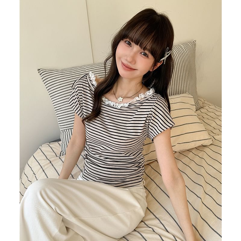 Short-Sleeve Boat Neck Striped Lace Trim Ruched Crop T-Shirt