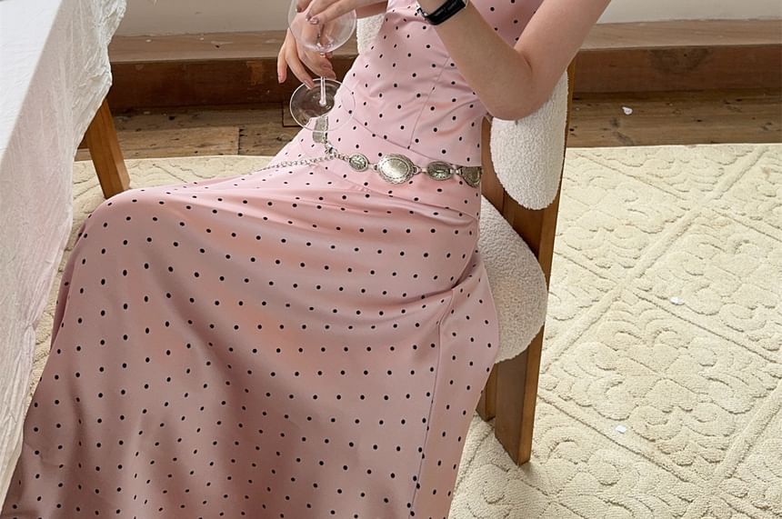 Sleeveless Dotted Top / Low Waist Maxi A-Line Skirt