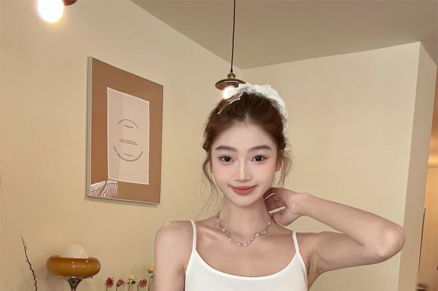 Scoop Neck Plain Lace Trim Camisole Top