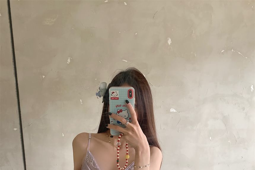 Spaghetti Strap V-Neck Plain Lace Trim Crop Camisole Top