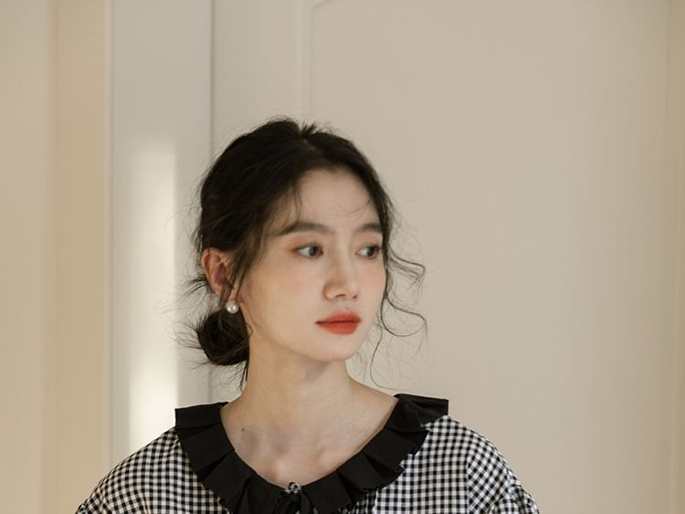 V-Neck Plaid Blouse with Ruffle Trim and Long Sleeves