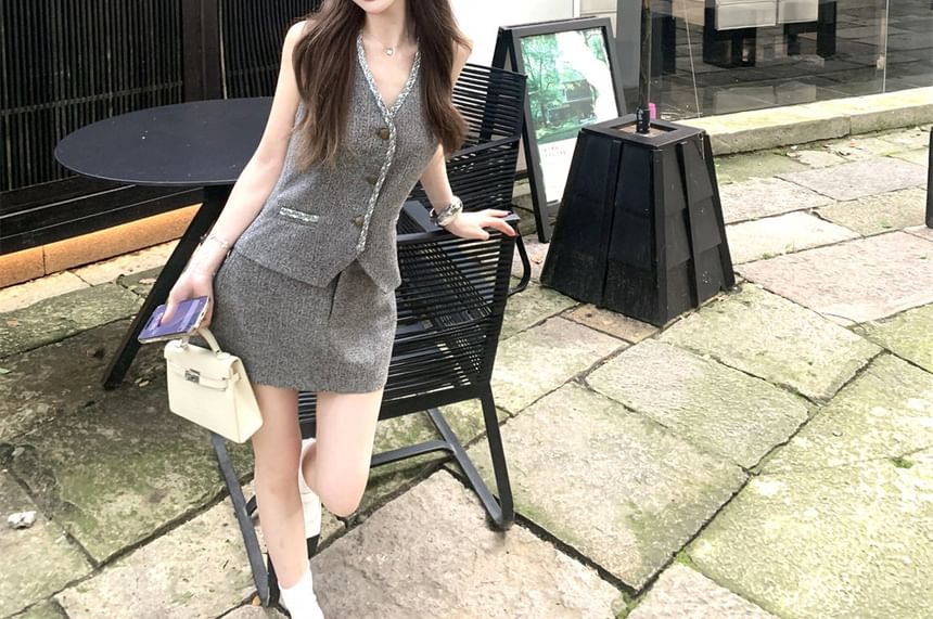Set: Sleeveless V-Neck Plain Button Up Vest + Mid Rise Mini A-Line Skirt