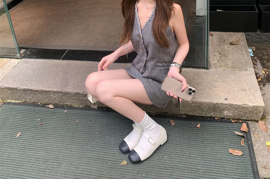 Set: Sleeveless V-Neck Plain Button Up Vest + Mid Rise Mini A-Line Skirt