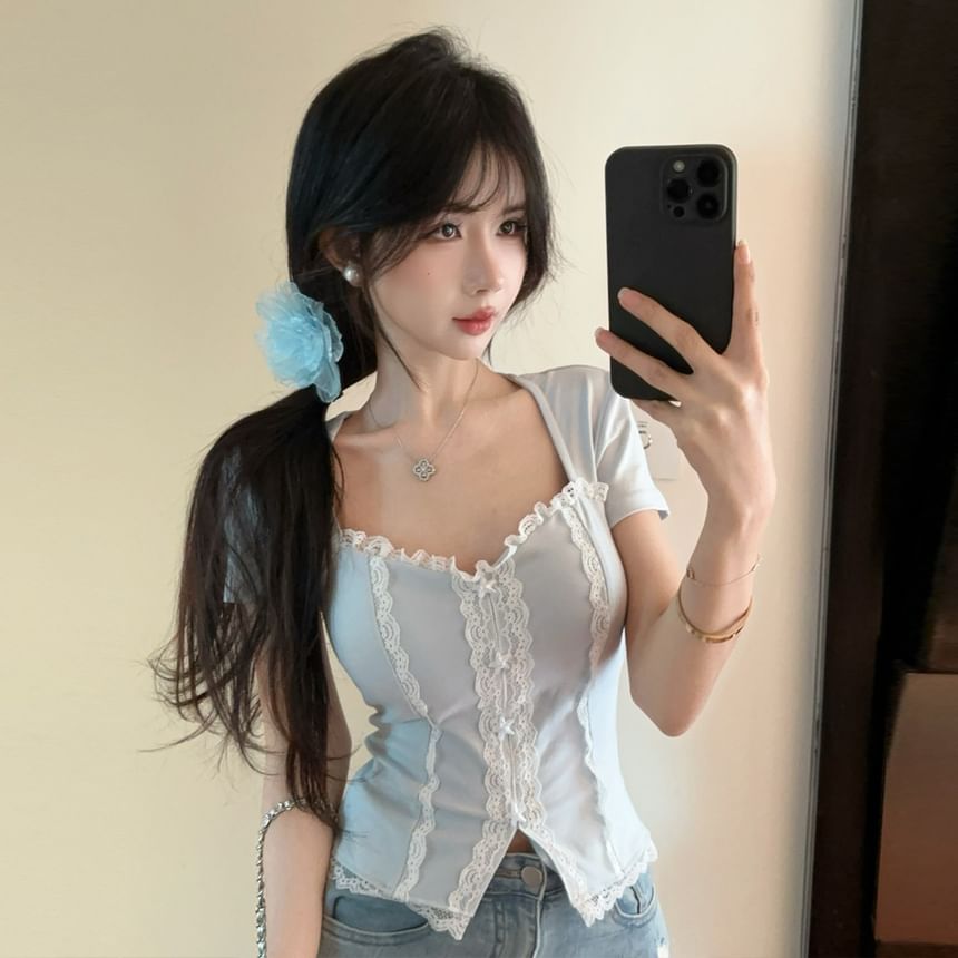 Short Sleeve Sweetheart Neck Lace Trim Crop Top