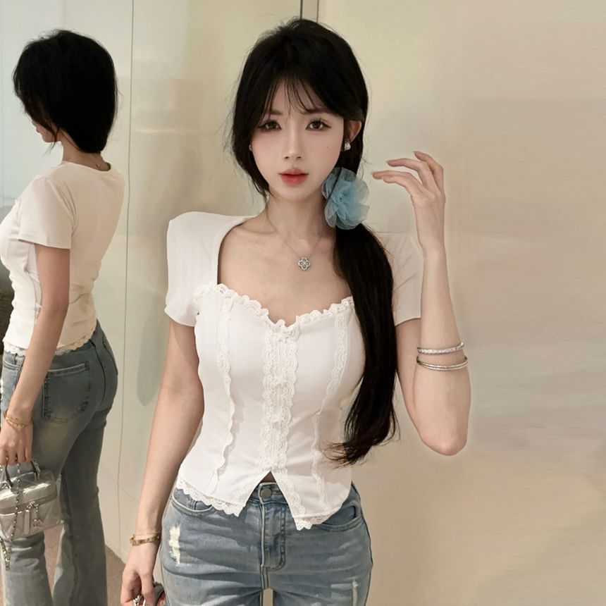 Short Sleeve Sweetheart Neck Lace Trim Crop Top