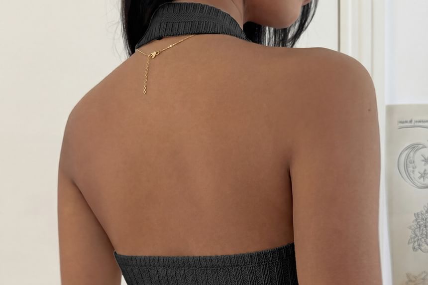 V-Neck Halter Ribbed Knit Crop Tank Top Slim Fit