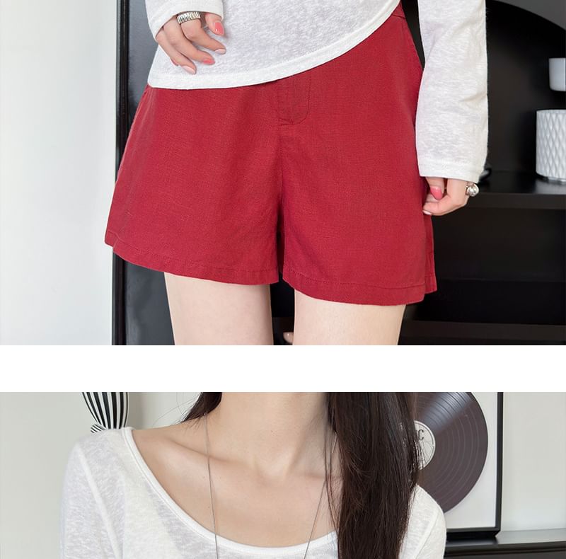 Asymmetrical Crewneck T-Shirt with Long Sleeves