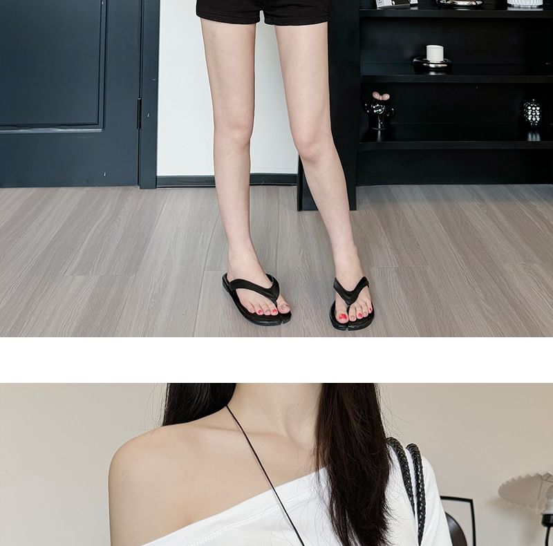 Off Shoulder Short Sleeve T-Shirt in Solid Color