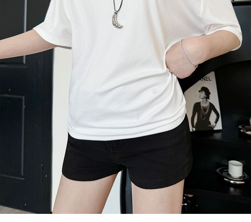 Off Shoulder Short Sleeve T-Shirt in Solid Color