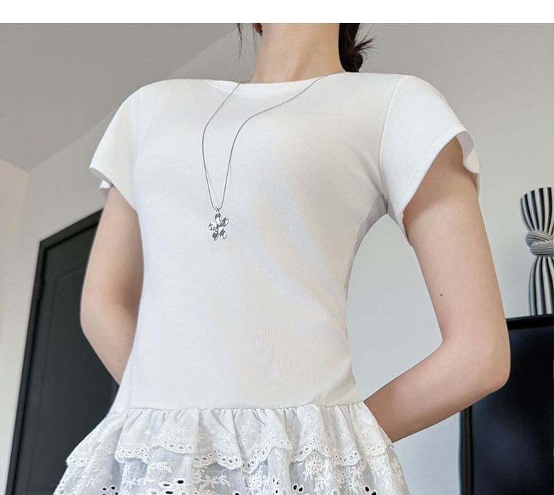 Short-Sleeve Crewneck Lace Hem Plain T-Shirt