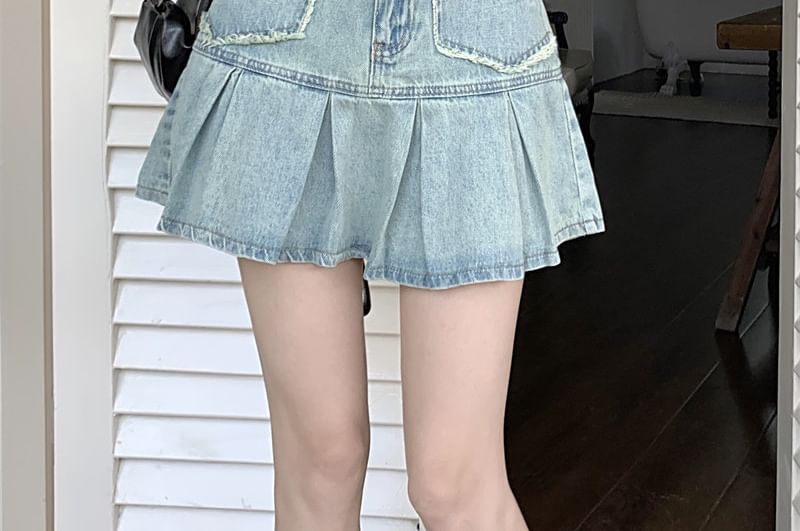 Mid Waist Denim Mini Pleated Skirt