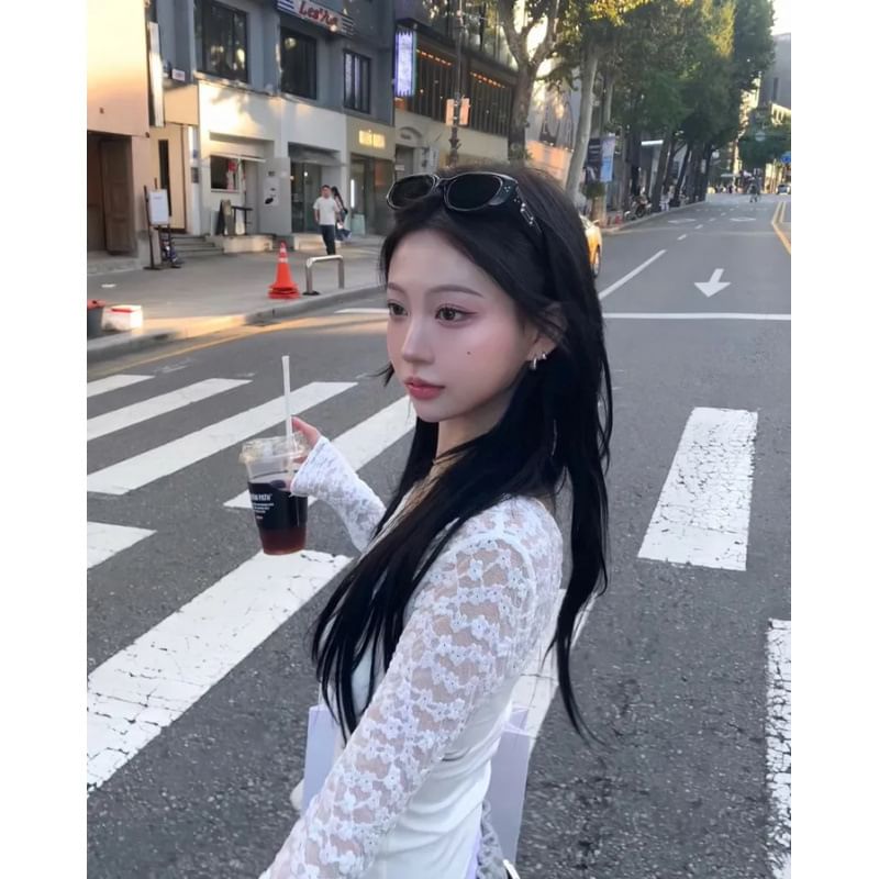 Long Sleeve V-Neck Plain Panel Lace Top
