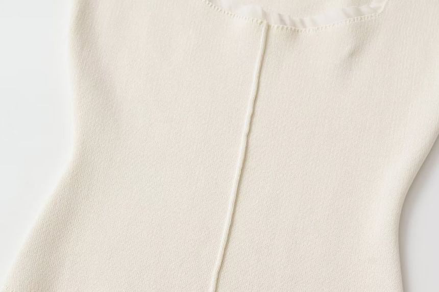Short Sleeve Square Neck Distressed Trim Knit Top