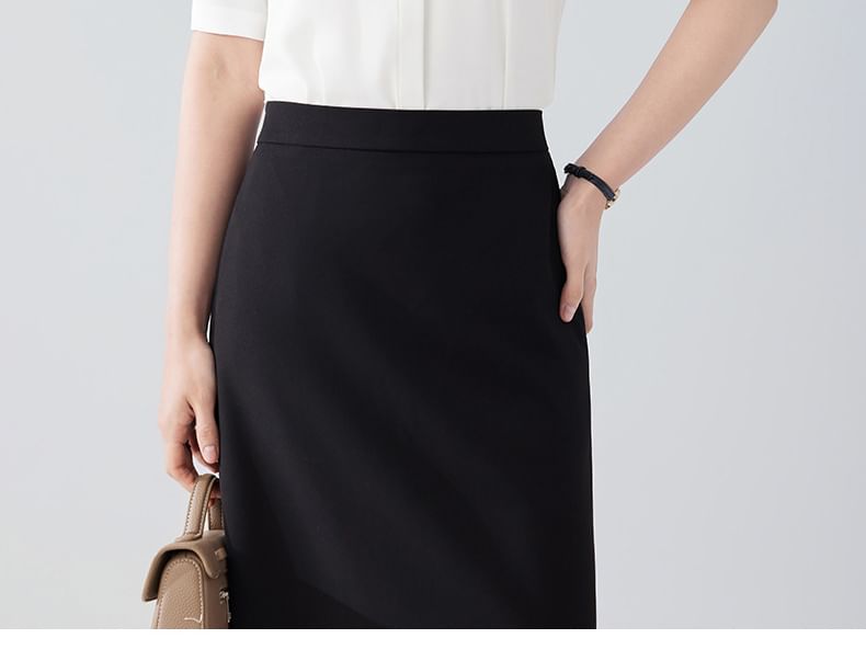 Short-Sleeve Plain Shirt / High Waist Midi Pencil Skirt / Set