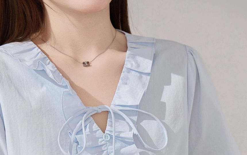 Short-Sleeve V-Neck Plain Ruffled Blouse / High Waist Midi A-Line Skirt