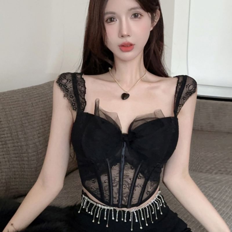 Sleeveless Lace Bra Top / Thongs / Set