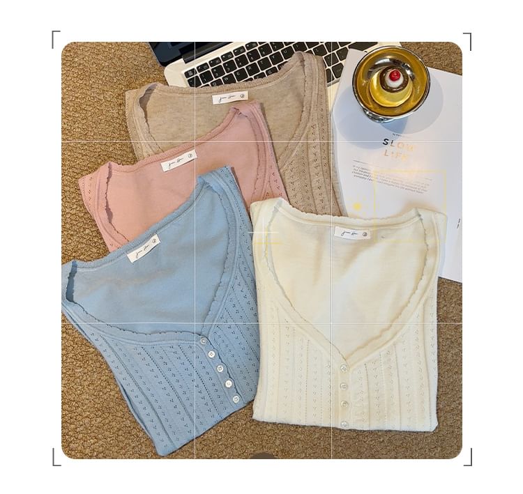 V-Neck Short Sleeve Perforated Slim Crop Knit Top