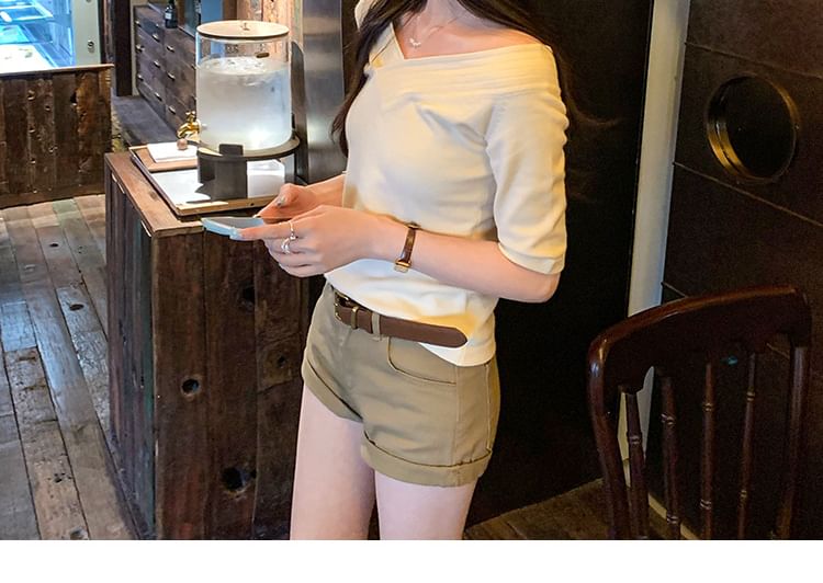 Elbow-Sleeve Off-Shoulder Slim Tee