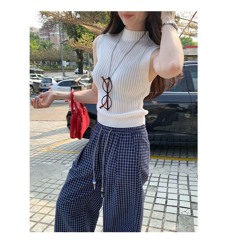 Mock Neck Plain Knit Crop Tank