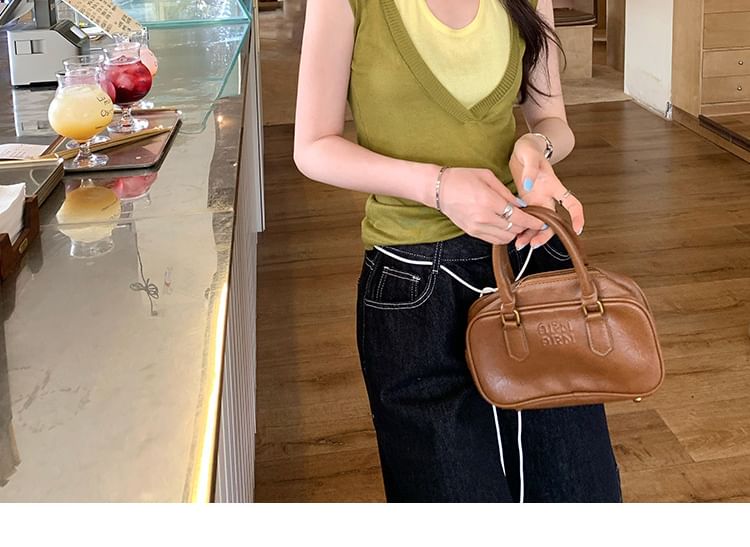 Halter Neck Two-Tone Slim Knit Top
