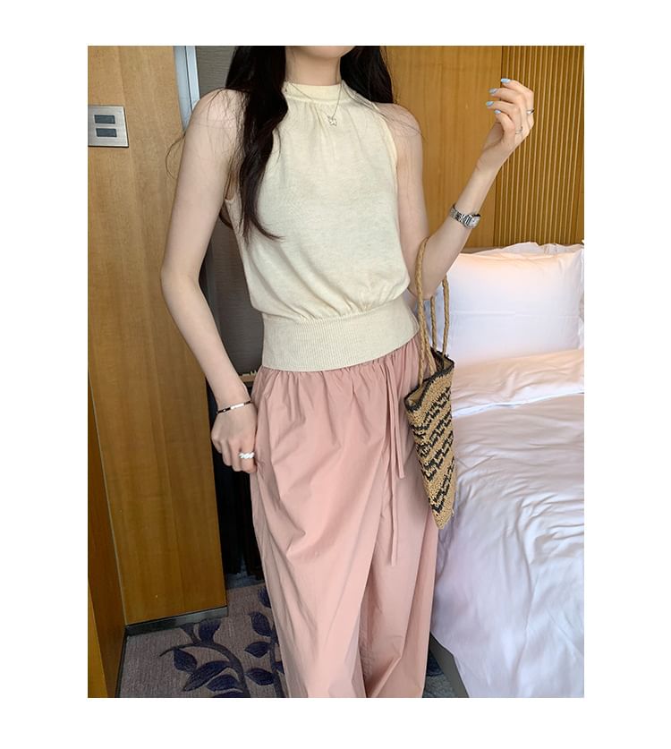 Halter Neck Ruched Crop Top
