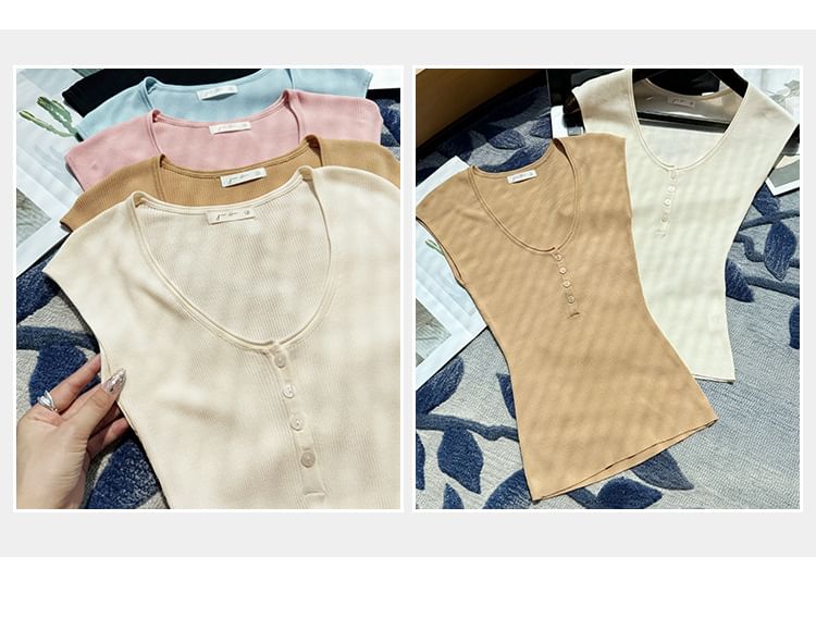 Scoop Neck Cap Sleeve Slim Knit Top
