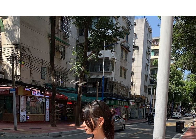 Halter Neck Open Back Slim Crop Top