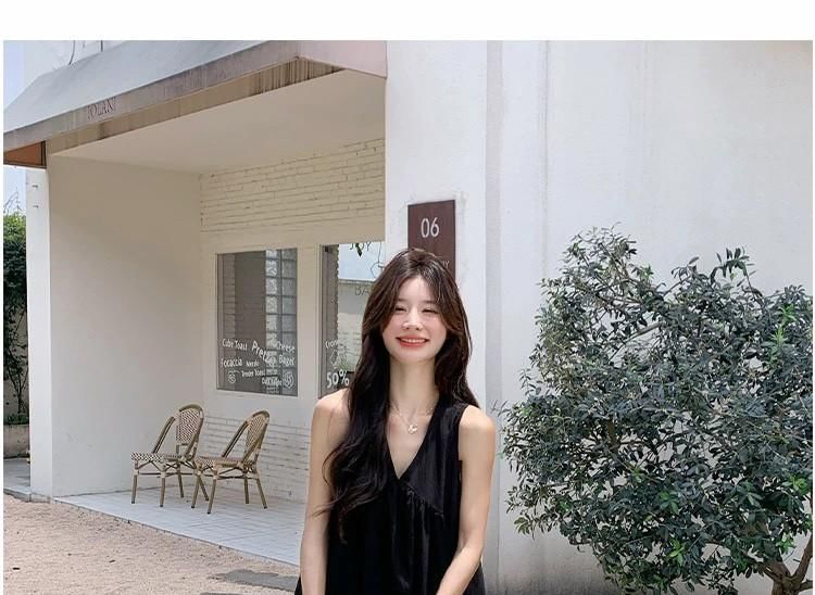 Maternity V-Neck Sleeveless Top and Wide Leg Pants Set