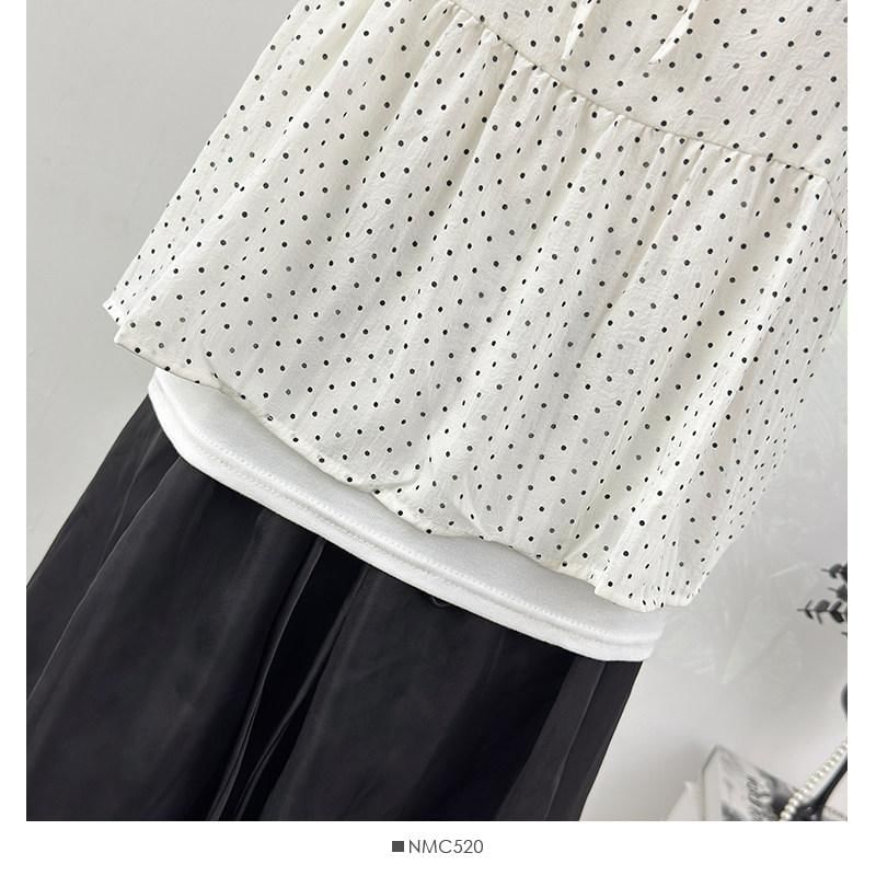 Crew Neck T-Shirt and Scoop Neck Micro Dot Camisole Set