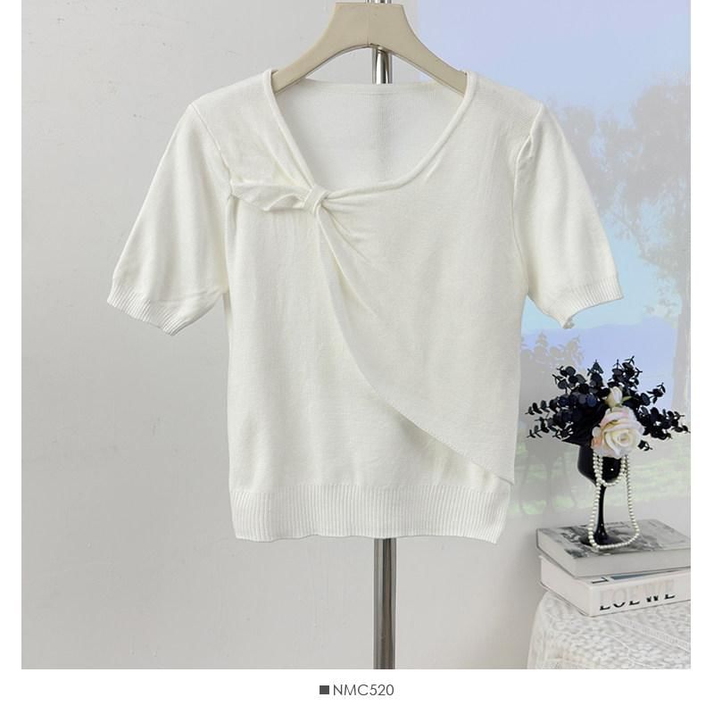 Crew Neck Ruched Knit Top