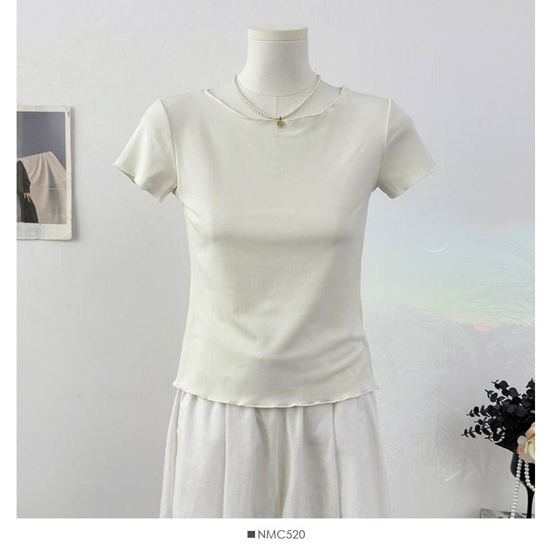Crew Neck T-Shirt and Scoop Neck Micro Dot Camisole Set