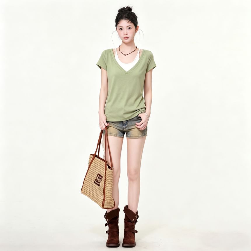 Set: Short Sleeve V-Neck Plain Slim-Fit T-Shirt + Halter Neck Tank Top