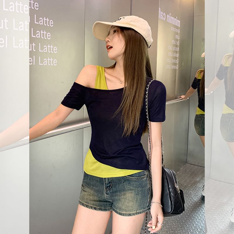 Short Sleeve Mock Two Piece Cold Shoulder Color-Block Slim-Fit T-Shirt