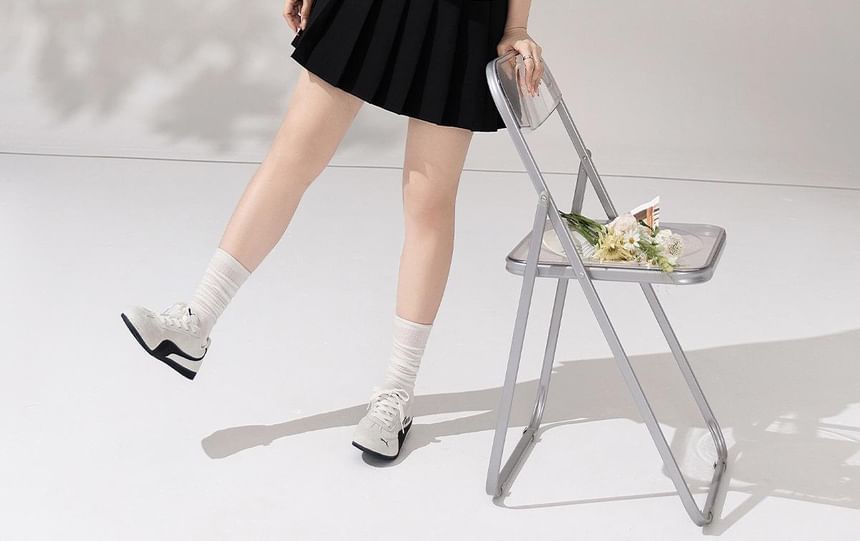 Bow Detail Scoop Neck Short Sleeve T-Shirt Plus Mini Pleated Skirt