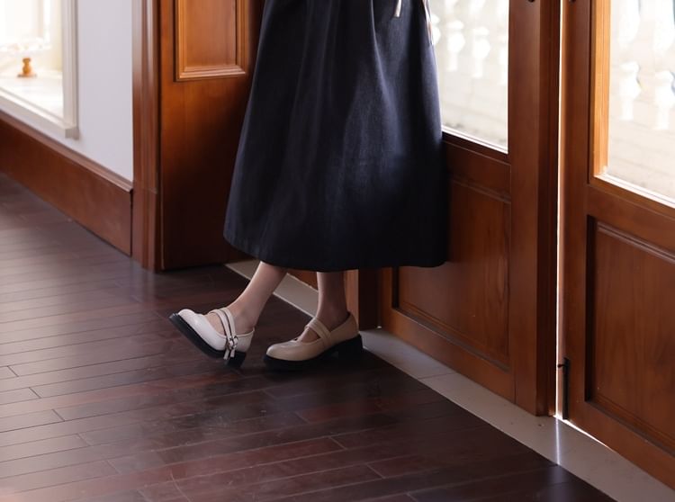 Notch Neck Elbow-Sleeve Button Blouse