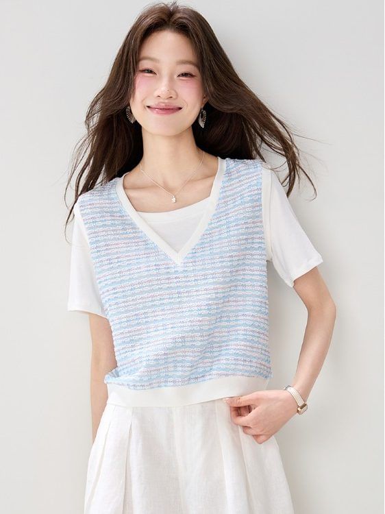 Mock Two-Piece Short-Sleeve V-Neck Textured Panel T-Shirt