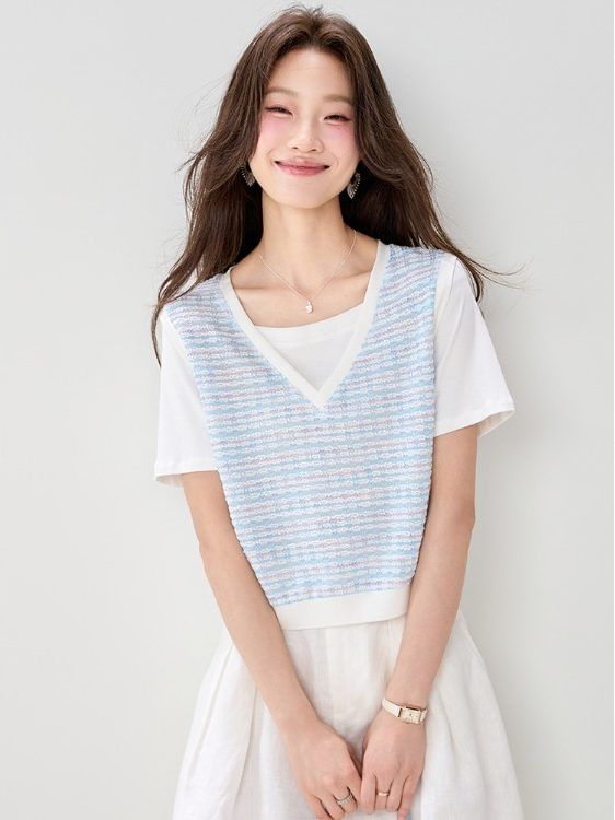 Mock Two-Piece Short-Sleeve V-Neck Textured Panel T-Shirt