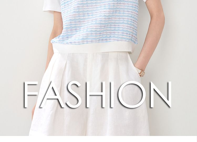 Mock Two-Piece Short-Sleeve V-Neck Textured Panel T-Shirt