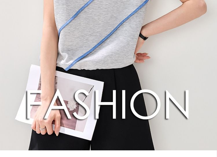 Contrast Trim Collared Cutout Short Sleeve T-Shirt